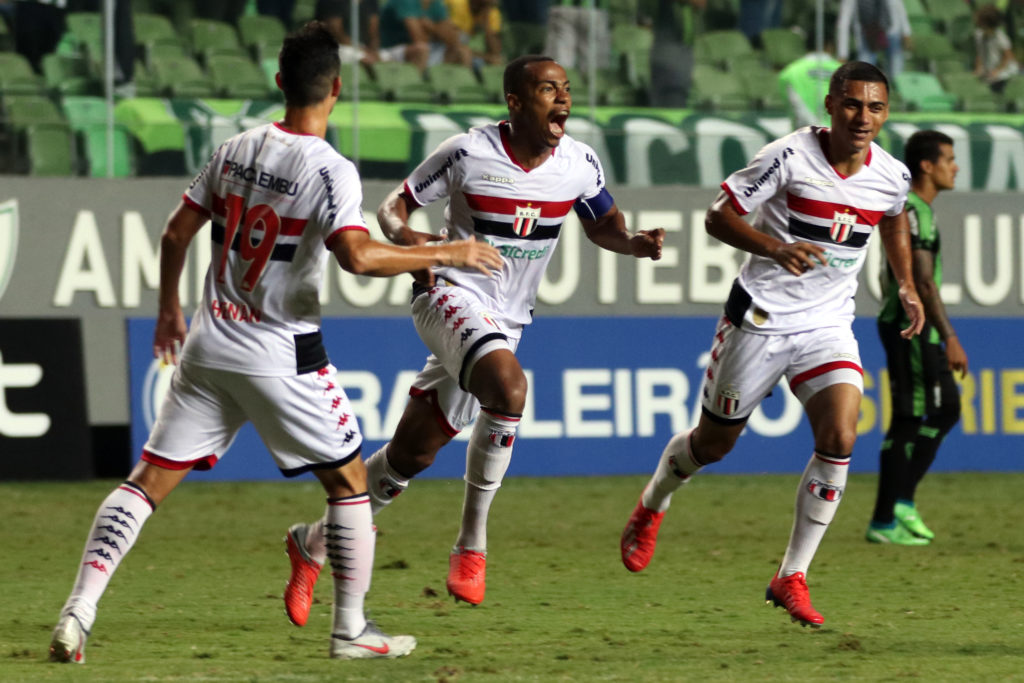 Botafogo Vence América-MG E Conquista A Segunda Vitória Na Série B ...