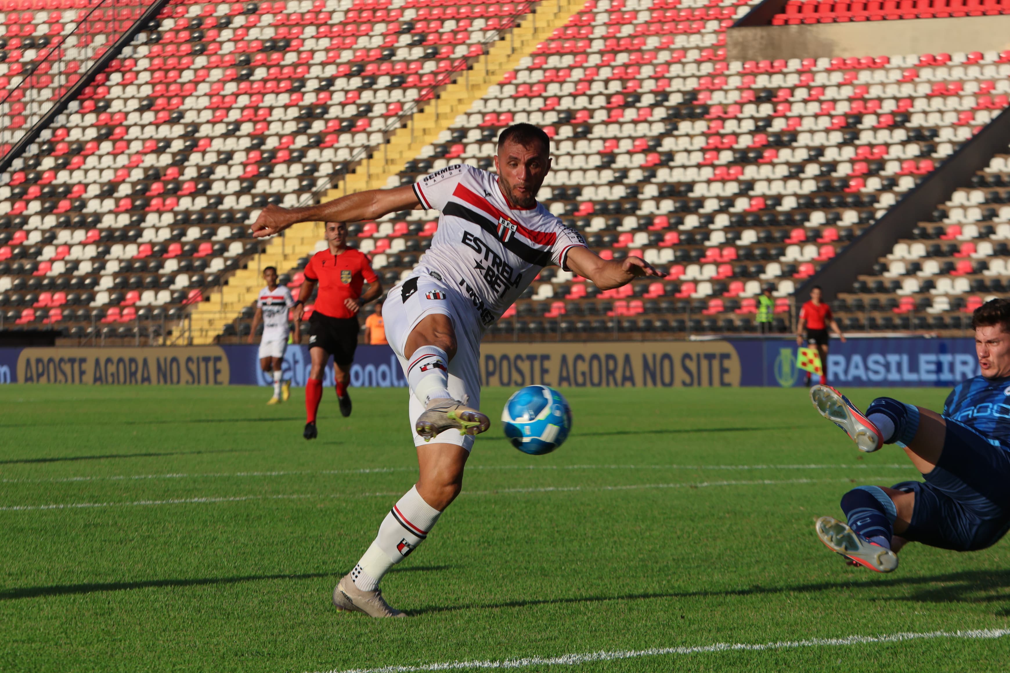 Quais resultados o Botafogo precisa para ser campeão da Série B?